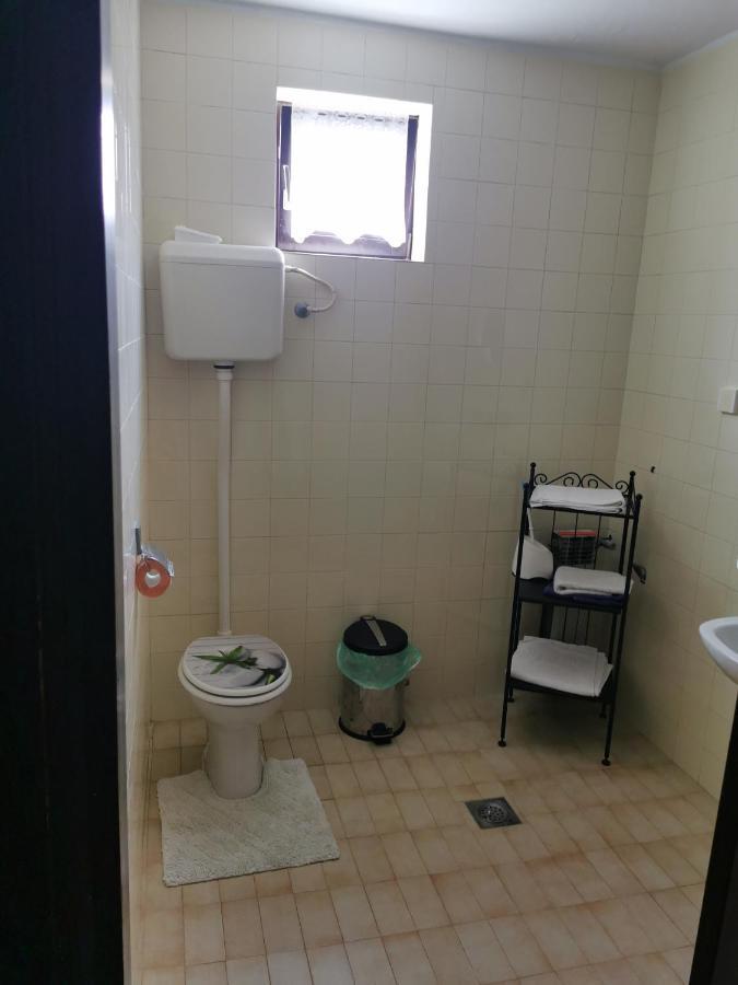 Apartment Dasek Ii, Njivice Eksteriør bilde