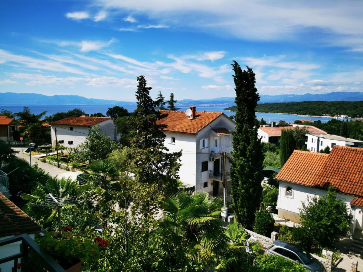 Apartment Dasek Ii, Njivice Eksteriør bilde